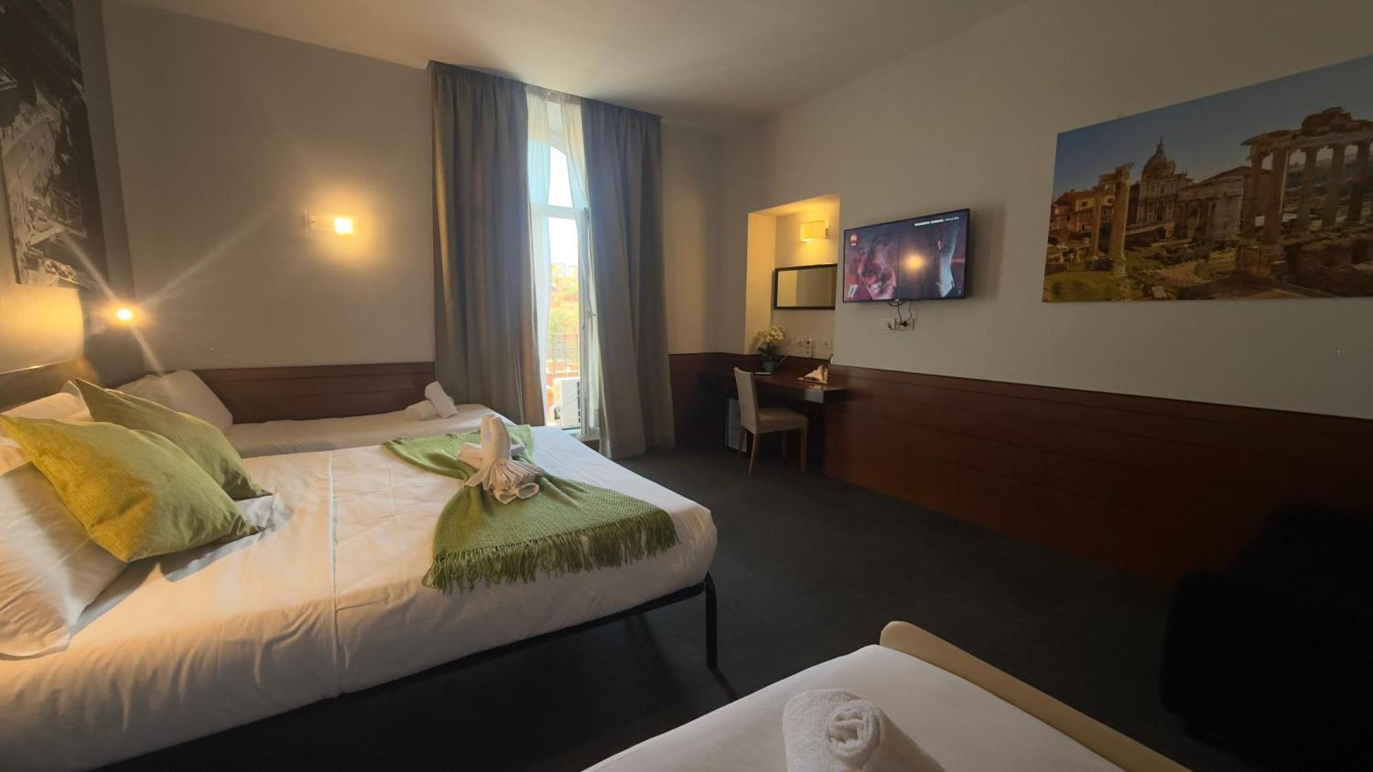 Romalive Hotel Экстерьер фото