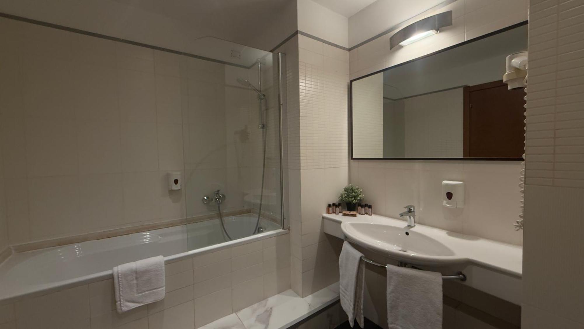 Romalive Hotel Экстерьер фото