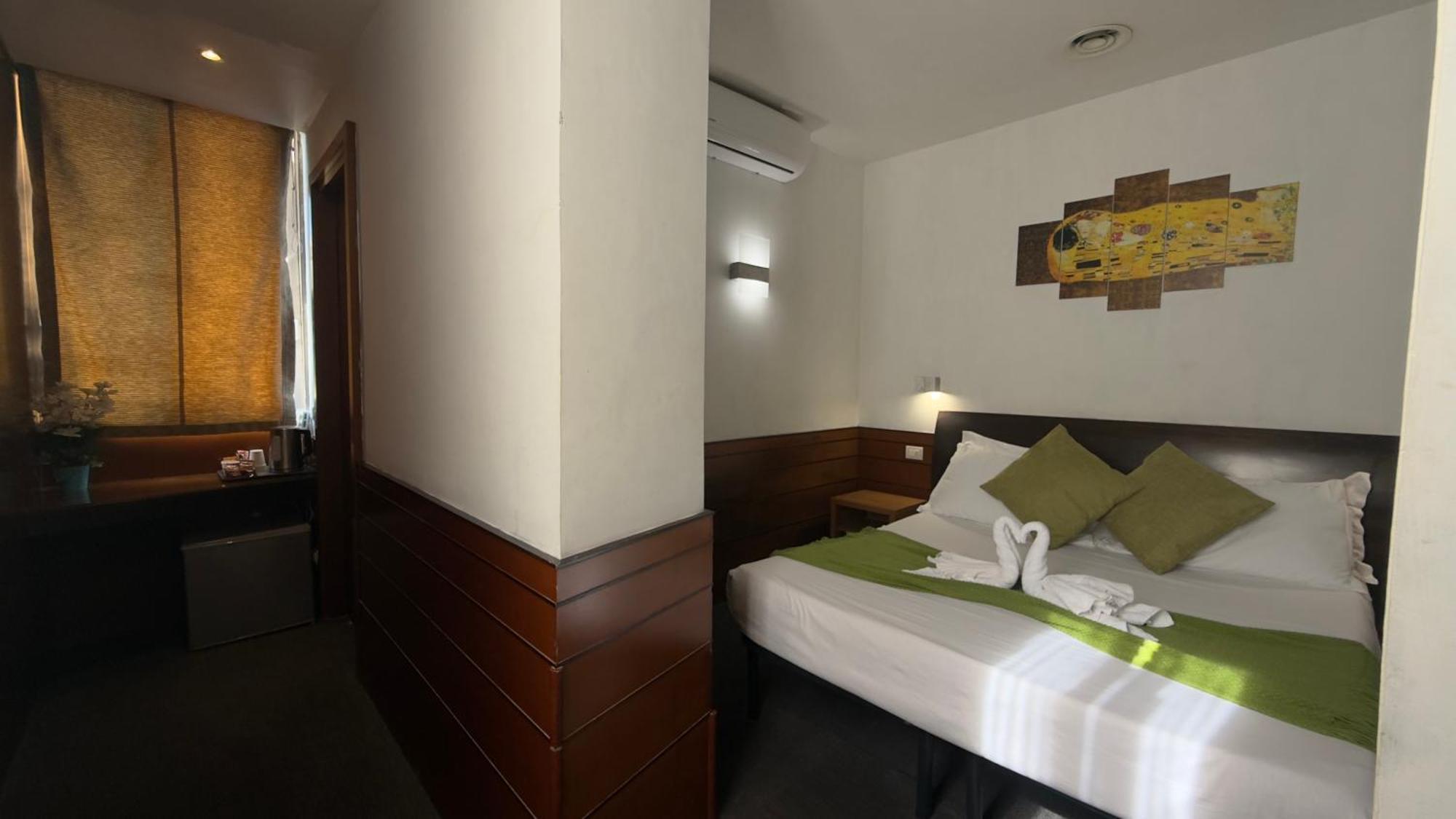 Romalive Hotel Экстерьер фото